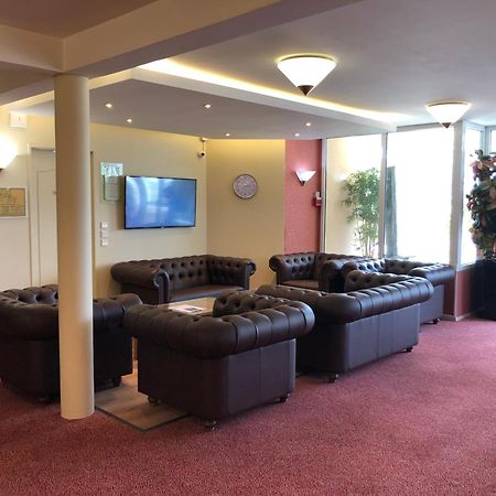 Hotel Altina Pacy-sur-Eure Bagian luar foto