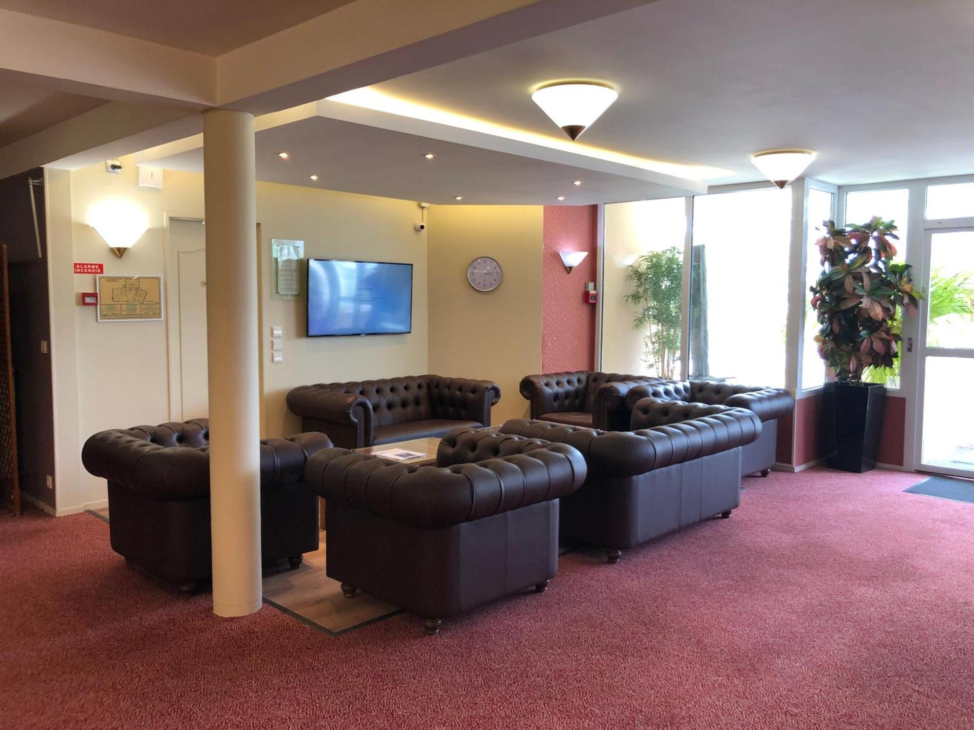 Hotel Altina Pacy-sur-Eure Bagian luar foto
