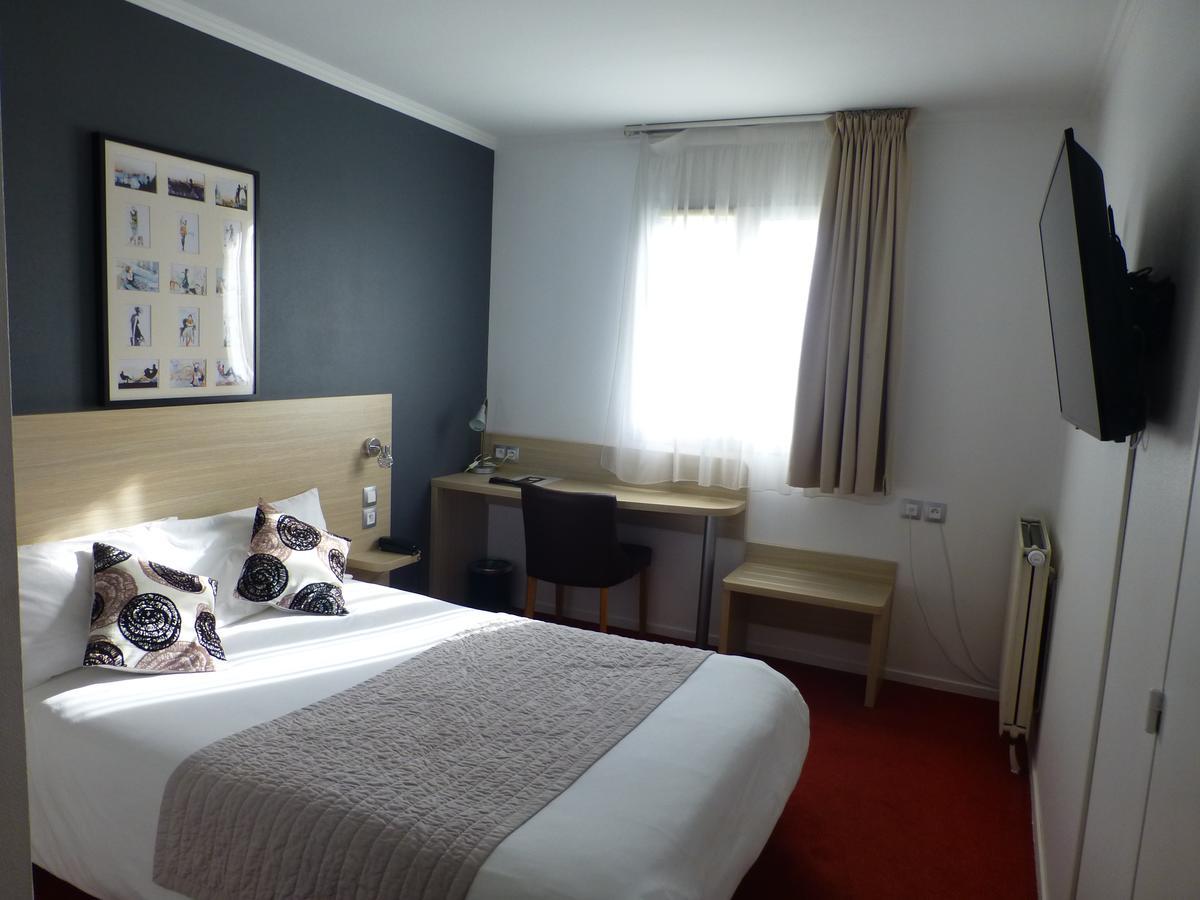 Hotel Altina Pacy-sur-Eure Bagian luar foto
