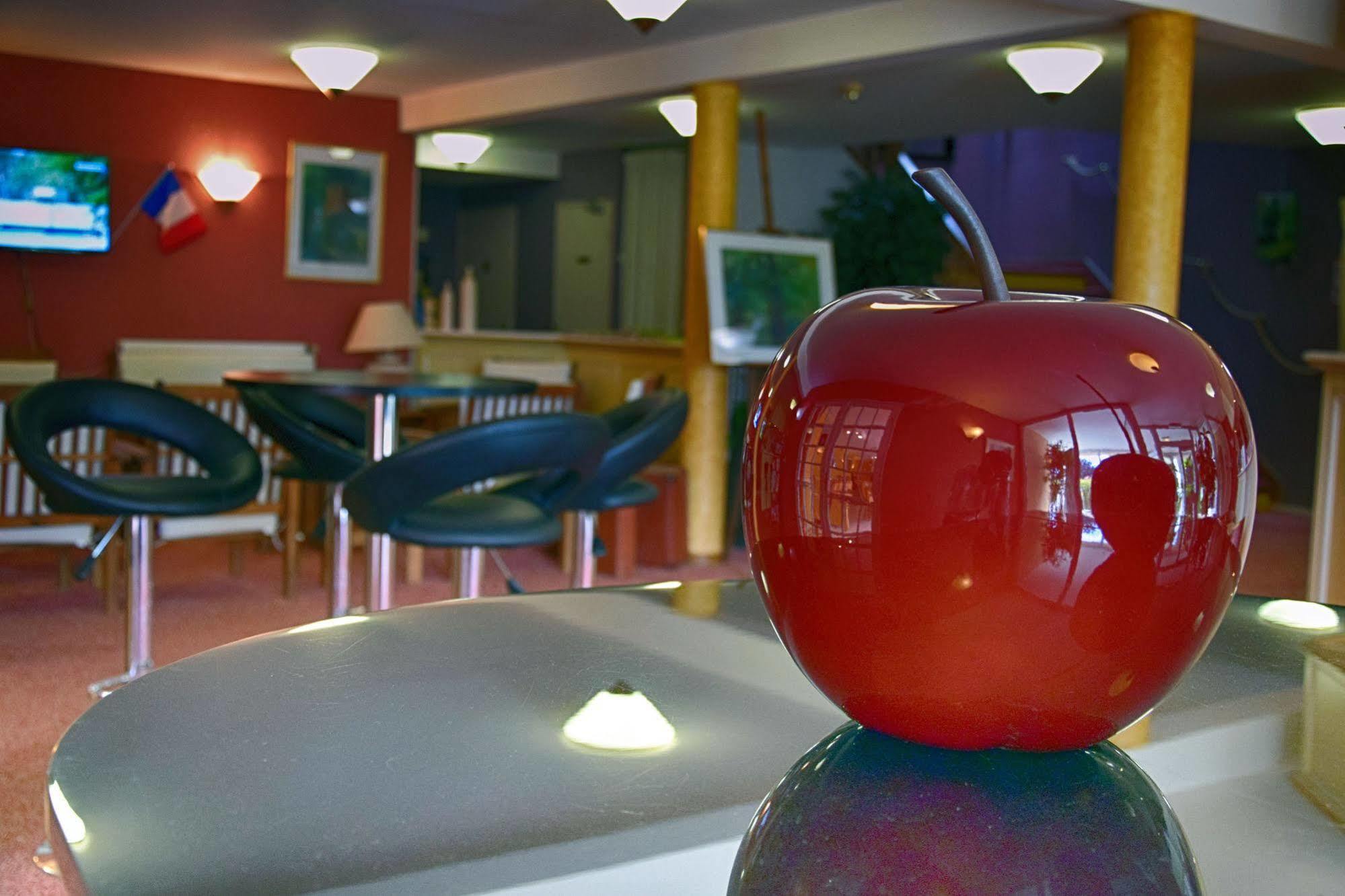 Hotel Altina Pacy-sur-Eure Bagian luar foto