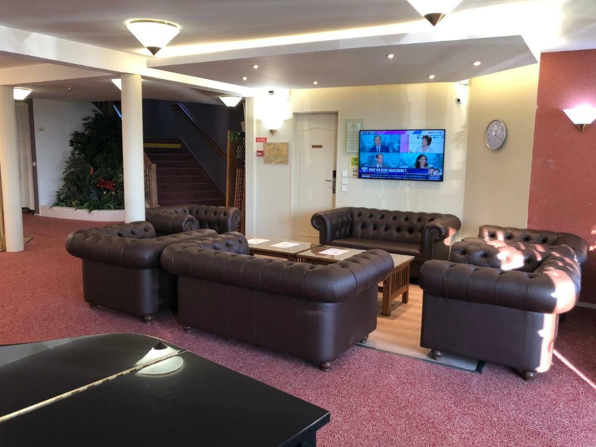 Hotel Altina Pacy-sur-Eure Bagian luar foto
